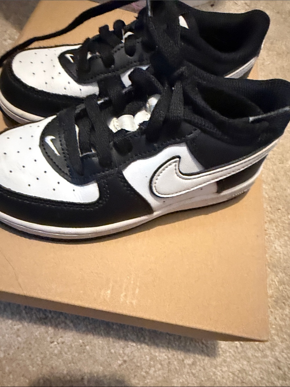 Nike Kids Black and White Low-Top Sneakers